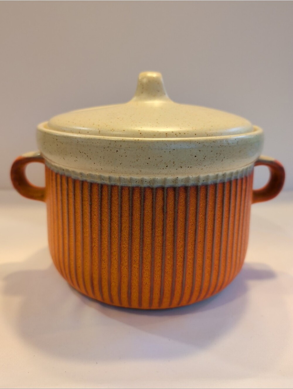 Stoneware Casserole Haeger 3210-S Lidded Ribbed Crock 1970s Vintage 8" Tall x 9"